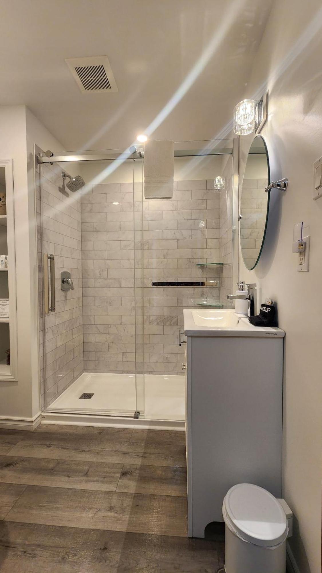 Cozy Cottage Retreat Lambton Shores Bagian luar foto